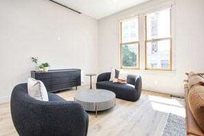Smart TV, stereo