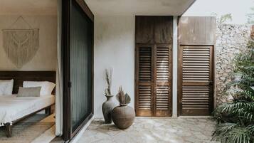 1 soverom, strykejern/-brett, reiseseng for barn og wi-fi