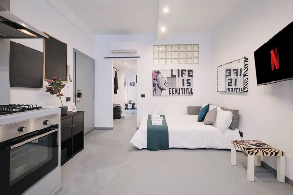 Apartment, 1 Bedroom, City View | 2 bedrooms - Vatican - Jubilee, Domus St Peter Wi-fi A-C (Rome)