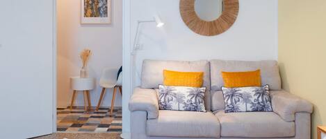 2 bedrooms, Internet, bed sheets