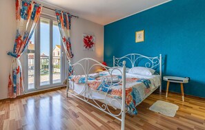 4 Schlafzimmer, Bügeleisen/Bügelbrett, kostenloses WLAN, Bettwäsche