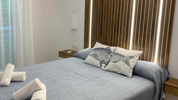 1 chambre, fer et planche Ă repasser, Wi-Fi, draps fournis