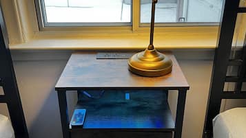 4 bedrooms, WiFi, bed sheets