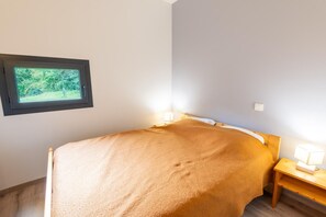 2 bedrooms, Internet