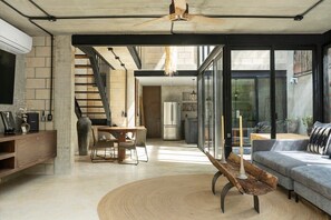 Fernseher, Arbeitsbereiche