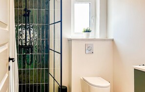 Shower - Lovely home in Saltum with sauna (Saltum)