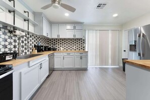 Fridge, microwave, oven, stovetop - Exclusive Designer Home with Strip Views and Pool! (Las Vegas)