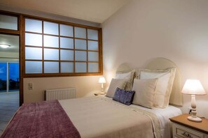 Silitysrauta/-lauta, Wi-Fi, vuodevaatteet