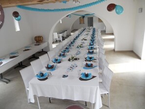 Banquet hall