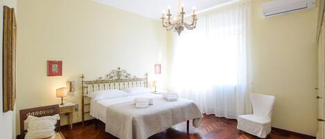 Reisekinderbett, kostenloses WLAN