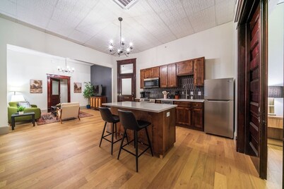The Plum Suite