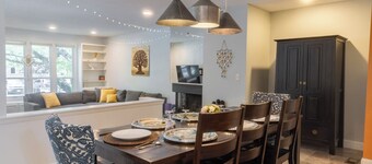 Charming Pet-Friendly Stay - Near Bay & Beaches.