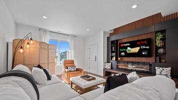 Smart TV, fireplace, offices