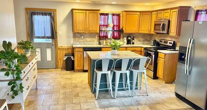 Waterfront 3bd House w/ Sunset View & Fenced Yard