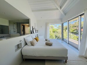 5 bedrooms, free WiFi