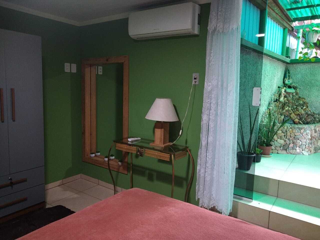 4 Schlafzimmer, Bügeleisen/Bügelbrett, WLAN, Bettwäsche