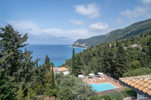 Appartement 'Myrto Homes Agios Nikitas Lefkada 1' avec vue sur la mer, Wi-Fi et climatisation