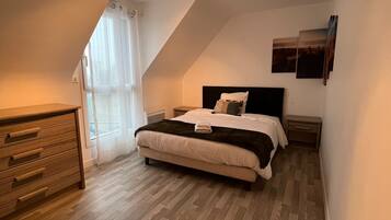 4 chambres, Wi-Fi gratuit, draps fournis