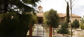 Country House 'Reoyo 1' with Shared Garden and Wi-Fi