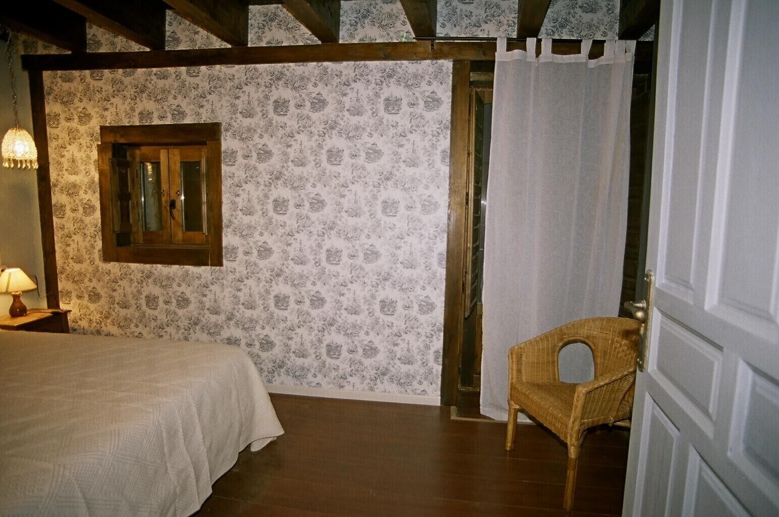 2 dormitorios, wifi gratis, ropa de cama