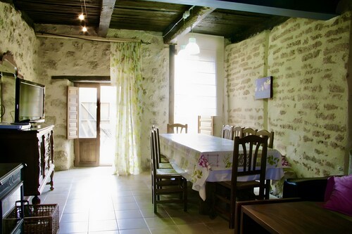 Country House 'La Platería I' with Shared Garden and Wi-Fi