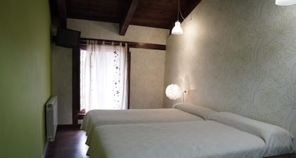 Country House 'La Platería I' with Shared Garden and Wi-Fi