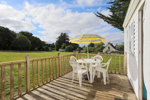 Mobilheim 'Bikini' mit privater Terrasse und privatem Garten
