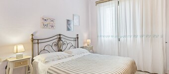 Farmhouse 'Cuaddus E Tellas- Room 1' with Shared Garden, Wi-Fi and Air Conditioning