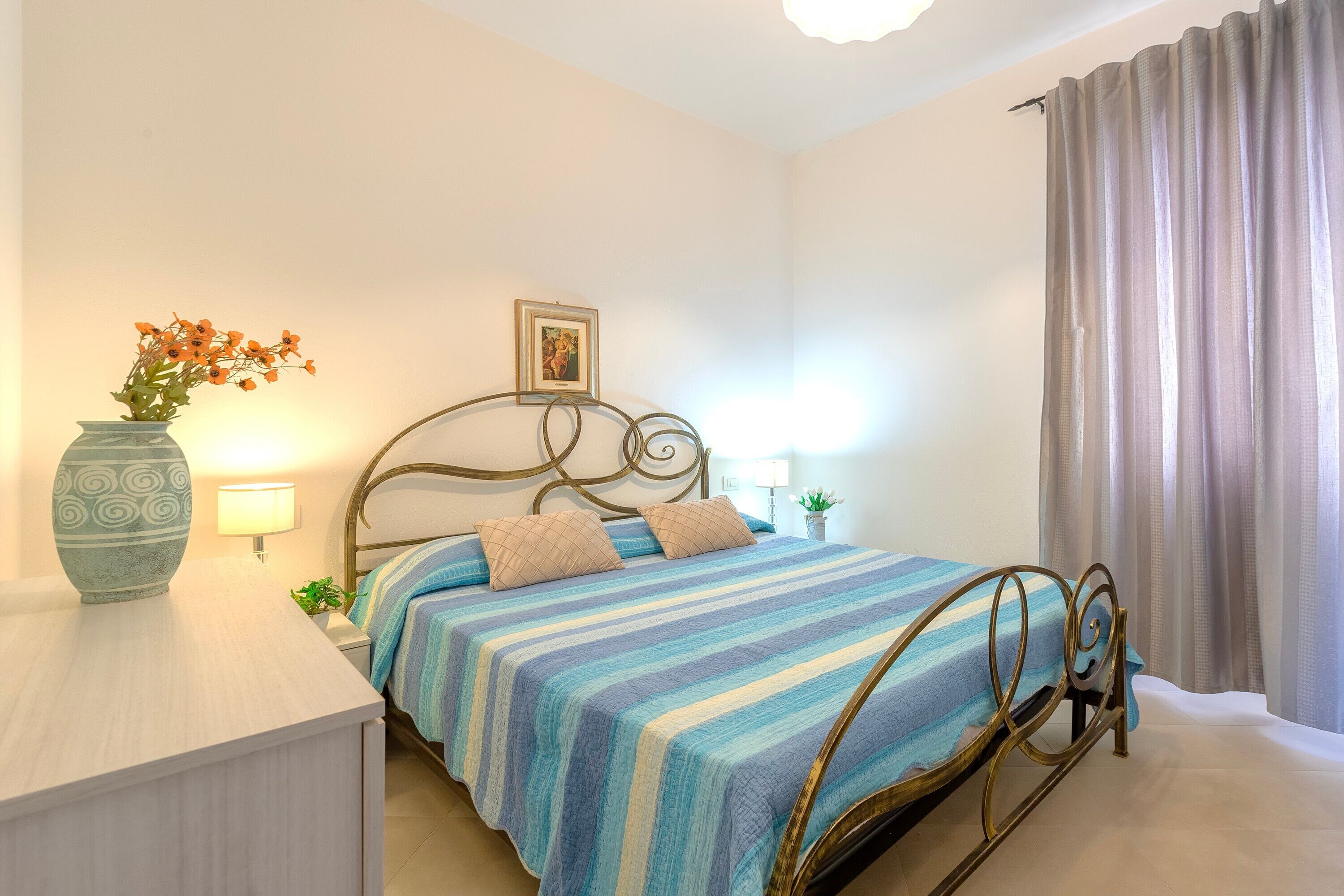 1 dormitorio y ropa de cama