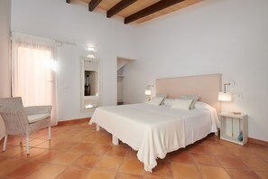 8 Schlafzimmer, Bügeleisen/Bügelbrett, kostenloses WLAN, Bettwäsche