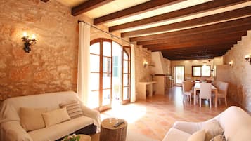 Televisio, pöytätennispöytä