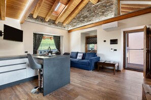 Interior - Holiday Home 'Alpine A&S' with Mountain View, Wi-Fi and Air Conditioning (Aymavilles)