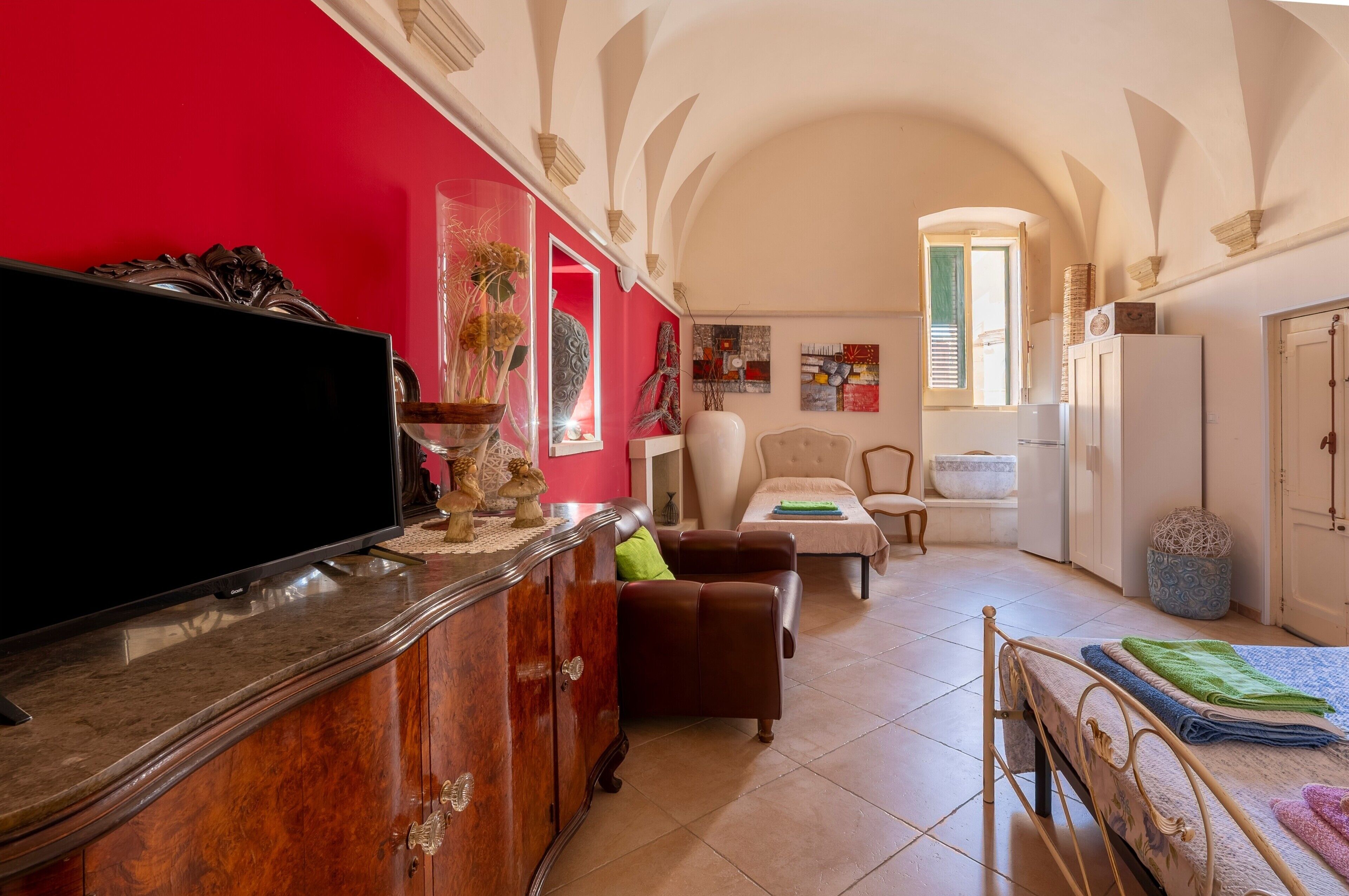 1 camera, ferro/asse da stiro, Wi-Fi gratuito, lenzuola