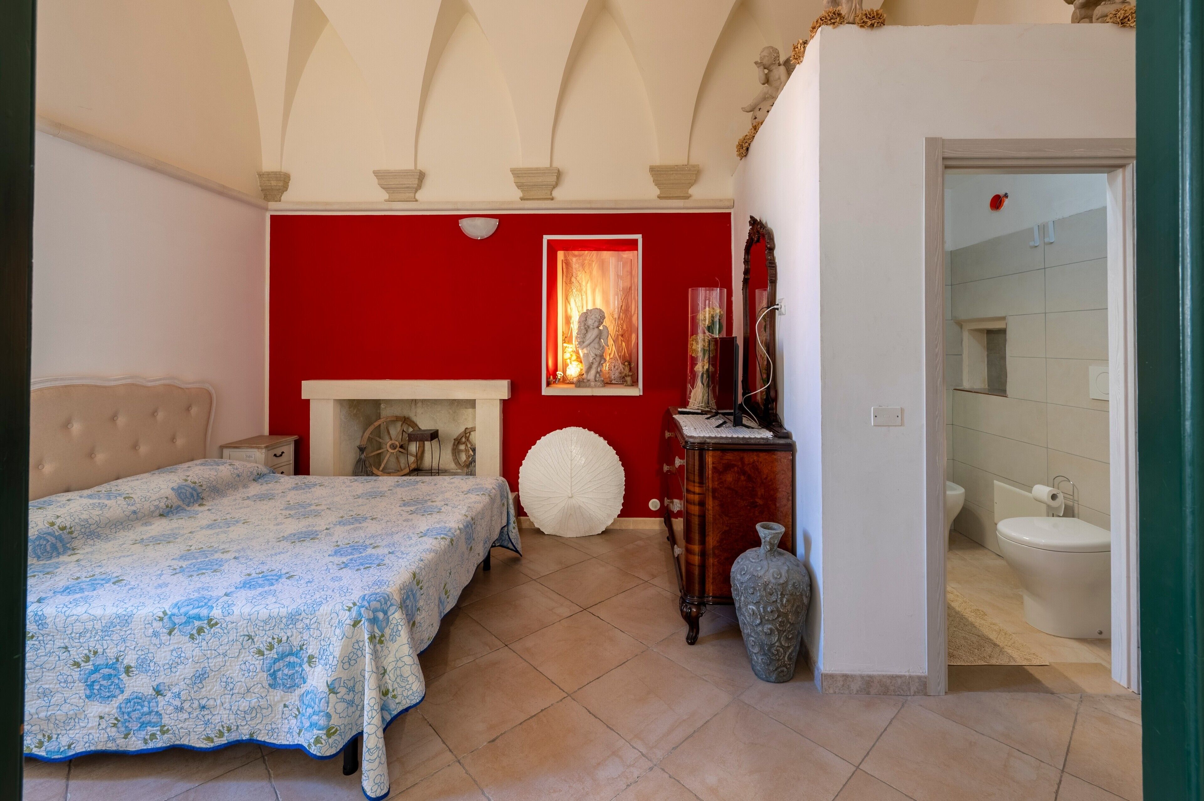 1 camera, ferro/asse da stiro, Wi-Fi gratuito, lenzuola