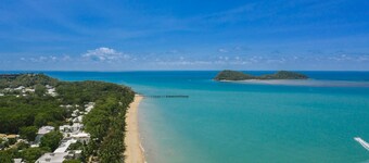 Belle Escapes Canopy Heights