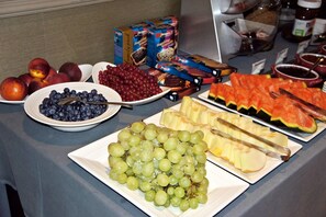 Breakfast meal - Carlton Hotel (Sint-Truiden)