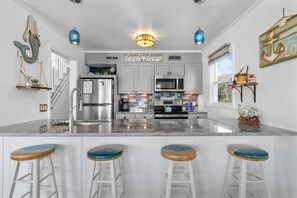 Fridge, microwave, oven, stovetop - The Iron Seahorse | Rooftop Ocean Views (Surf City)