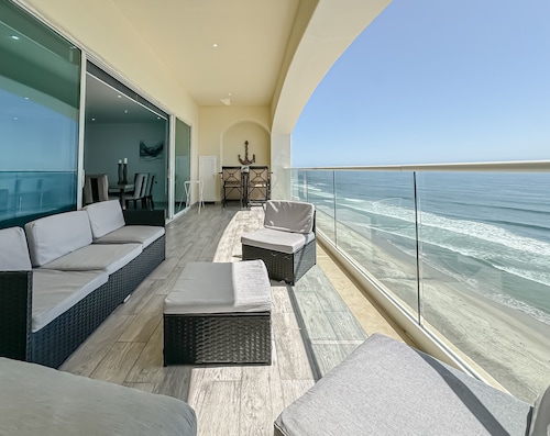 Ocean Views-Mar y Sol Condo-Beach Access-Rosarito