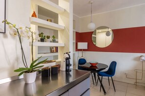 Dining - Aurea Domus - Comfort suites in the center of Rome (Roma)