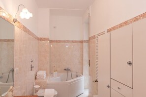 Haartrockner, Bidet
