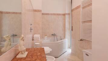 Asciugacapelli, bidet