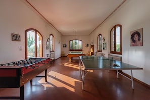 Game room