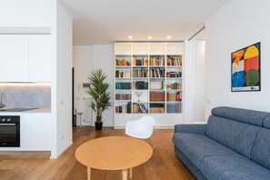 TV - Splendid 1 bedroom De ANgeli 2nd floor - Mirable PM (Milano)