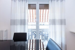 Dining - Spacious onebdroom Dateo - Mirable PM (Milano)