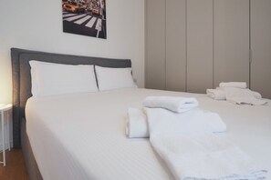 1 quarto, ferros/tábuas de passar roupa, Wi-Fi, roupa de cama