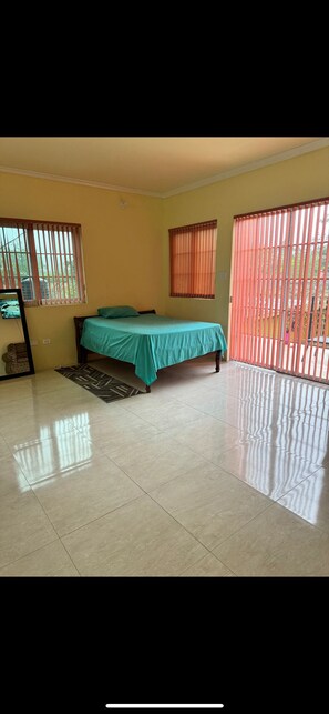 2 slaapkamers, wifi, beddengoed