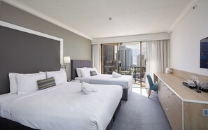 Desk, iron/ironing board, bed sheets - King and Double-bed Comfy Suite on View Ave (Surfers Paradise)
