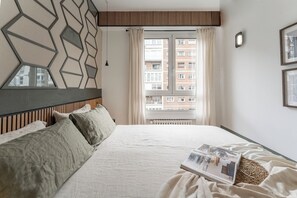 2 makuuhuonetta, silitysrauta/-lauta, Wi-Fi, vuodevaatteet