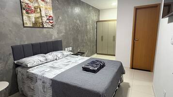 2 habitaciones, tabla de planchar con plancha y wifi gratis