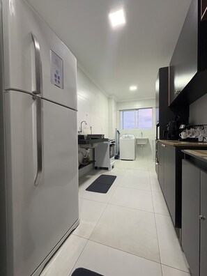 Fridge, microwave, stovetop, electric kettle